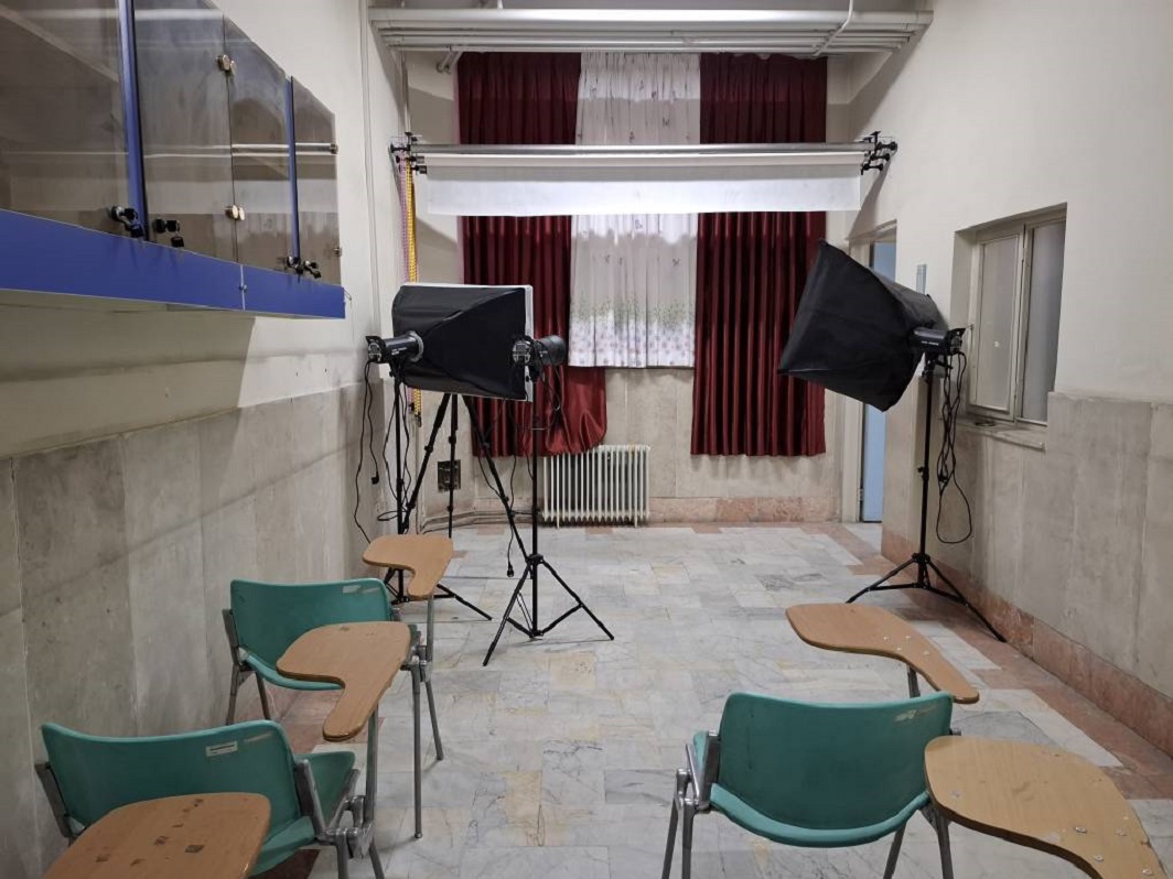 هنرستان فنی دختران